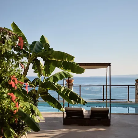 Seaview Yannis Villa